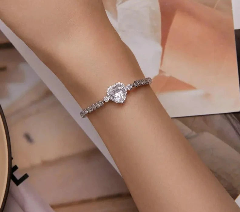 LUX Heart Shape Zircon C Tinnes Bracelet Shiny CZ Chain