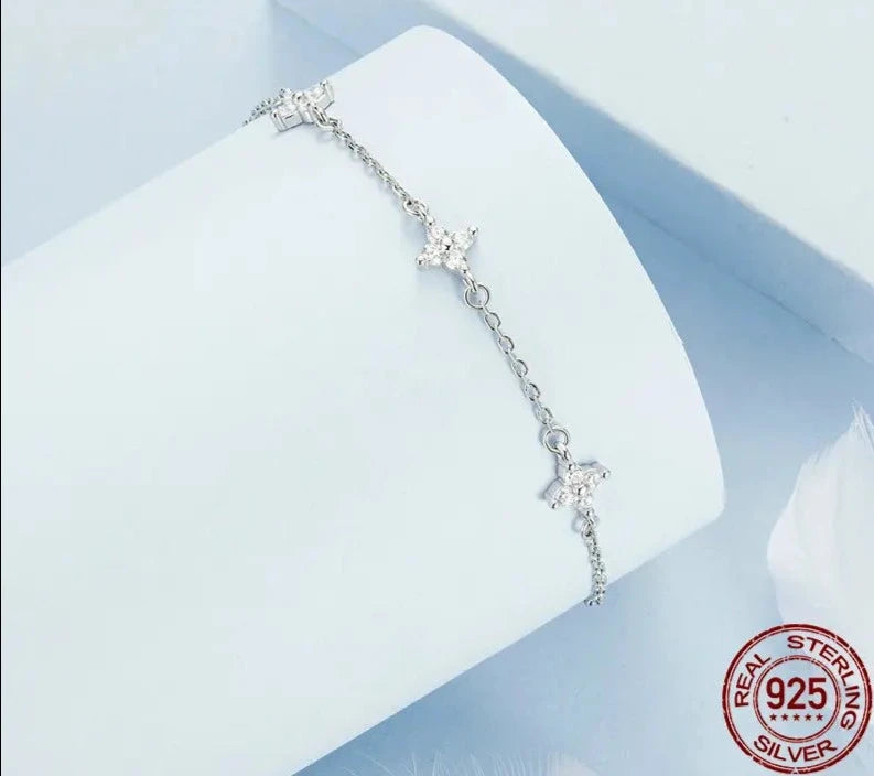 LUX White Gold Plated Shiny Zircon Flower Bracelet