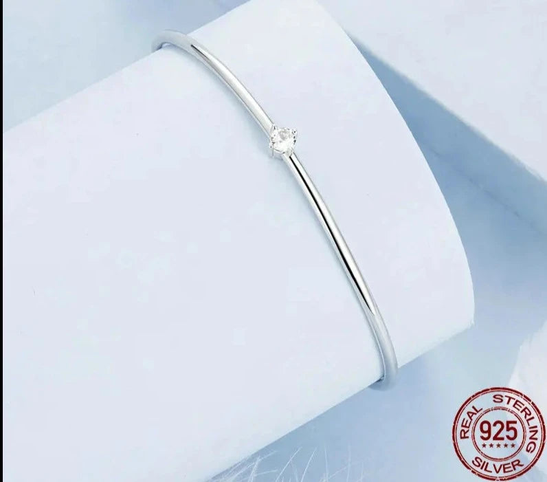 LUX Simple Zircon Bangle Shiny Star Bracelet