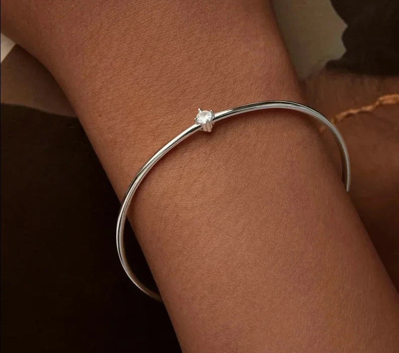 LUX Simple Zircon Bangle Shiny Star Bracelet